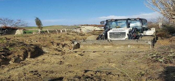 Güvercinlik’te Dere Temizlik Çalışması Başladı