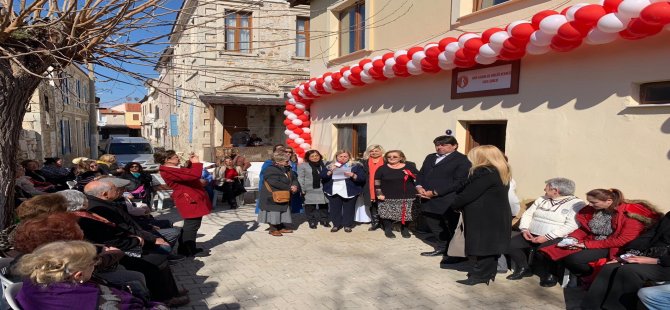 Türk Kadınlar Birliği Foça Şubesi Açıldı