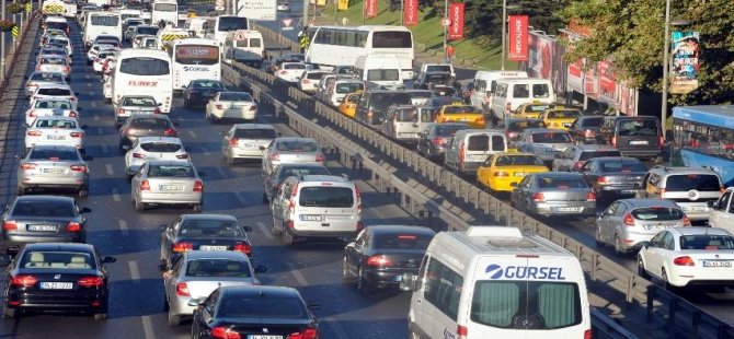 Trafiğe Kayıtlı Araç Sayısı 21 Milyona Yaklaştı