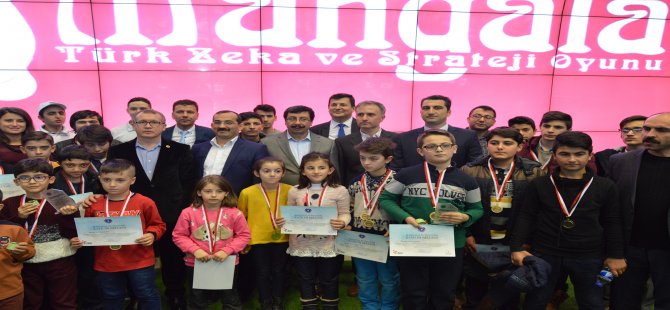 Mangalanın Şampiyonları Ödüllerine Kavuştu