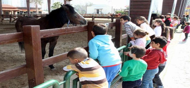 Karşıyakalı Çocukların Taypark Sevinci