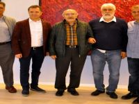 Ressam Akın Ekici'nin Yansıması İzmir'i Büyüledi