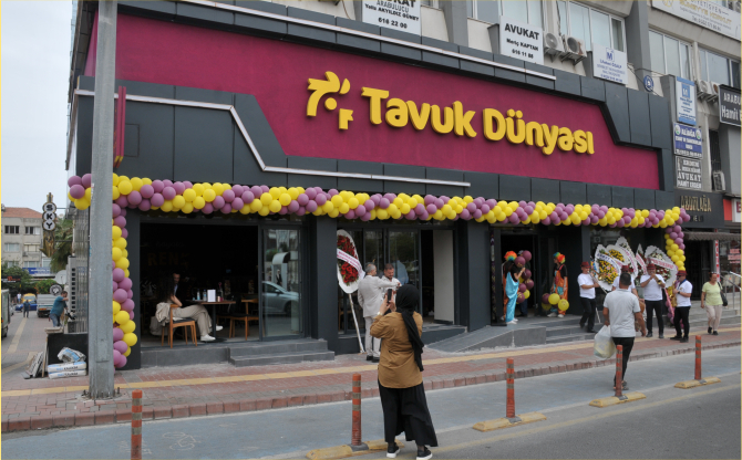 tavuk-dunyasi-acilis-01.jpg